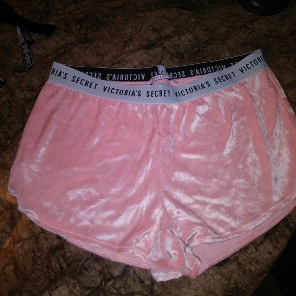 Victoria's Secret Intimates & Sleepwear New Victorias Secret Pink
